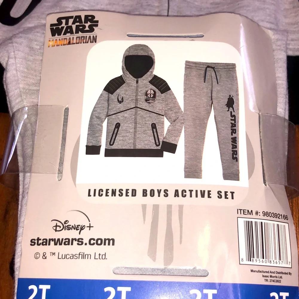 Disney Star Wars Mandalorian Zip Up Hoodie & Sweatpants 2 PC Set 2T NWT - Picture 3 of 3